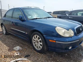 2003 Hyundai Sonata GLS with VIN KMHWF35H43A823050, listed as a IAAI auction lot 42112412 with 1 mi miles. Bid and sale history available at carsss.com. Image 1.