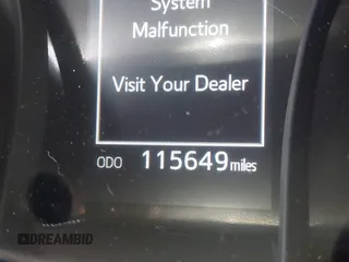 2022 Toyota Camry SE z VIN 4T1G11AK0NU057778, wystawiony jako IAAI lot #42094950 z przebiegiem 115 649 mil mil oraz . Historia ofert i sprzedaży dostępna na DreamBid. Obrazek 15.