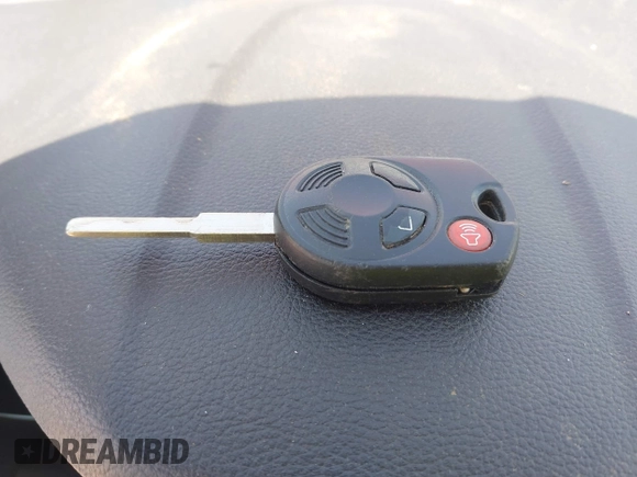 2013 Ford Escape SE с VIN 1FMCU0GX7DUB95108, выставлен на аукционе IAAI как лот 42242961 с пробегом 137 333 миль миль и . История ставок и продаж доступна на DreamBid. Изображение 11.