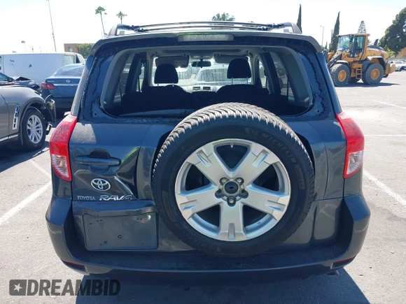 2008 Toyota RAV4 Sport with VIN JTMZD32V985113983, listed as a IAAI auction lot 42654195 with 274,654 mi miles and . Bid and sale history available at DreamBid. Image 6.