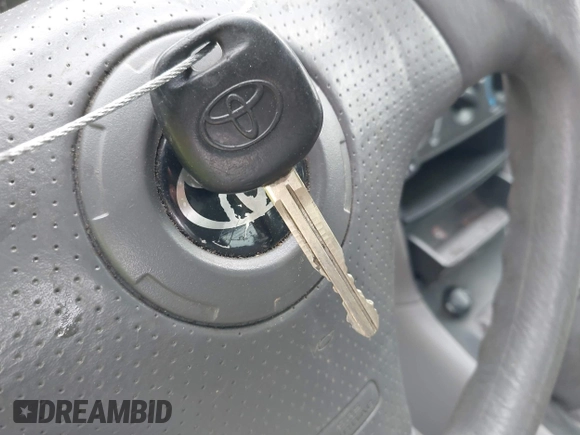 2006 Toyota Corolla CE with VIN 2T1BR32E16C673824, listed as a IAAI auction lot 42033516 with 192,992 mi miles and . Bid and sale history available at DreamBid. Image 11.