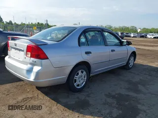 2001 Honda Civic LX z VIN 1HGES16551L050659, wystawiony jako IAAI lot #42203631 z przebiegiem 151 555 mil mil oraz . Historia ofert i sprzedaży dostępna na DreamBid. Obrazek 4.