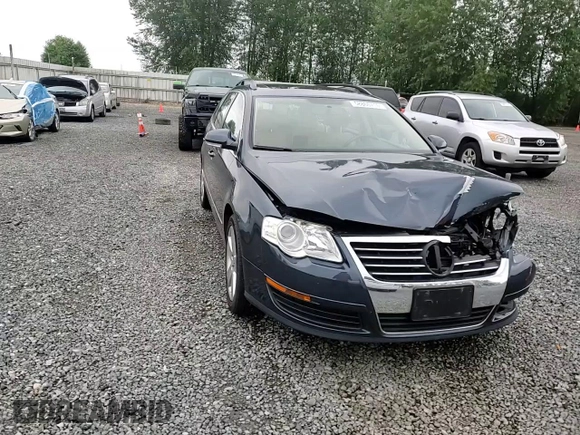 2008 Volkswagen Passat Komfort z VIN WVWLK73C28E049334, wystawiony jako Copart lot #58860715 z przebiegiem 161 405 mil mil oraz Szkoda całkowita • Salvage title. Historia ofert i sprzedaży dostępna na DreamBid. Obrazek 15.