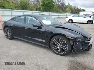 2022 Porsche Taycan z VIN WP0AA2Y1XNSA10446, wystawiony jako Copart lot #57963775 z przebiegiem 35 223 mil mil oraz Szkoda całkowita • Salvage title. Historia ofert i sprzedaży dostępna na DreamBid. Obrazek 4.