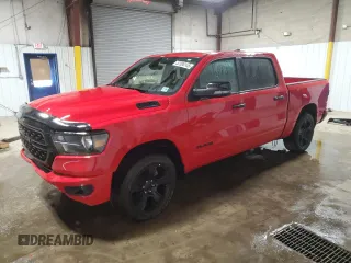 2024 Ram 1500 Big Horn z VIN 1C6SRFFT9RN211126, wystawiony jako Copart lot #52388145 z przebiegiem 15 020 mil mil oraz Szkoda całkowita • Salvage title. Historia ofert i sprzedaży dostępna na DreamBid. Obrazek 1.