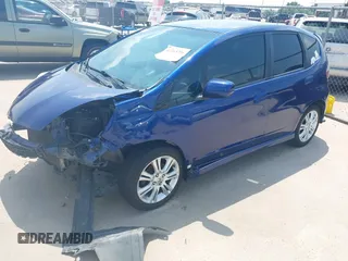 2010 Honda Fit Sport с VIN JHMGE8H4XAC025203, выставлен на аукционе IAAI как лот 42265296 с пробегом 172 352 миль миль и . История ставок и продаж доступна на DreamBid. Изображение 2.