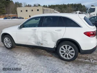 2021 Mercedes-Benz GLC with VIN W1N0G8EB9MV270284, listed as a IAAI auction lot 41306520 with 35,566 mi miles. Bid and sale history available at carsss.com. Image 14.