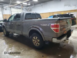 2009 Ford F-150 XL z VIN 1FTPW14V69FA32938, wystawiony jako Copart lot #52390595 z przebiegiem 254 600 mil mil oraz Czysty tytuł • Clean title. Historia ofert i sprzedaży dostępna na DreamBid. Obrazek 2.