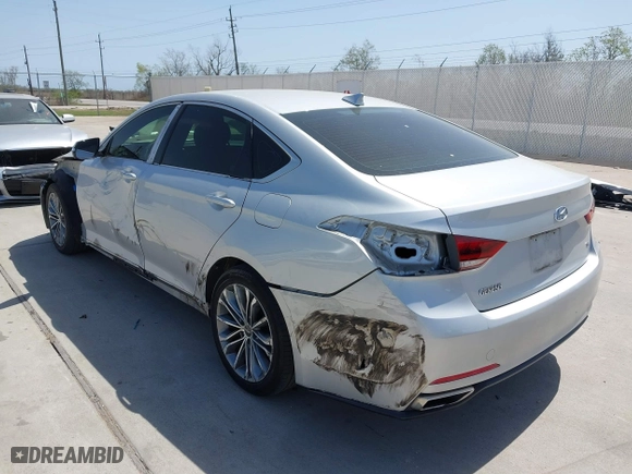 2016 Hyundai Genesis 3.8L with VIN KMHGN4JE5GU113233, listed as a IAAI auction lot 41852980 with 67,006 mi miles. Bid and sale history available at carsss.com. Image 3.