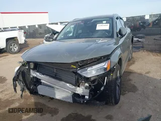 2024 Audi Q5 S line Premium z VIN WA1GAAFY7R2126513, wystawiony jako IAAI lot #41083660 z przebiegiem 927 mil mil oraz . Historia ofert i sprzedaży dostępna na DreamBid. Obrazek 17.