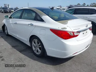 2013 Hyundai Sonata Limited with VIN 5NPEC4AC3DH585887, listed as a IAAI auction lot 42046976 with 126,675 mi miles and . Bid and sale history available at carsss.com. Image 3.