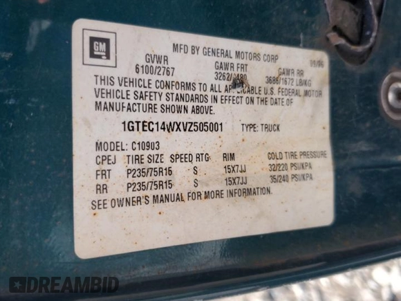 1997 GMC Sierra 1500 SL with VIN 1GTEC14WXVZ505001, listed as a Copart auction lot 53973435 with 217,305 mi miles and Non Repairable. Bid and sale history available at DreamBid. Image 12.