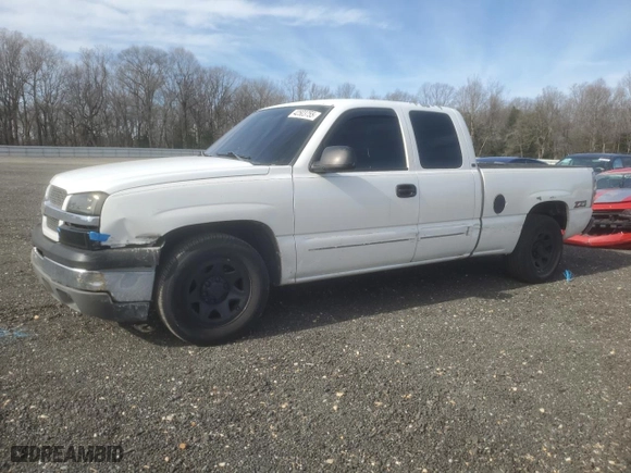 2004 Chevrolet Silverado 1500 Work Truck with VIN 2GCEC19V441229714, listed as a Copart auction lot 42503755 with 132,733 mi miles and Salvage Title. Bid and sale history available at carsss.com. Image 1.