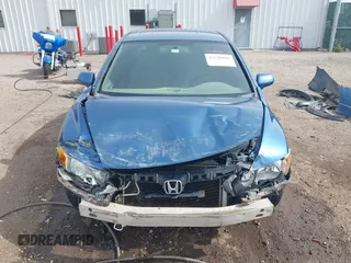 2008 Honda Civic LX z VIN 1HGFA16578L096964, wystawiony jako IAAI lot #42248106 z przebiegiem 173 108 mil mil oraz . Historia ofert i sprzedaży dostępna na DreamBid. Obrazek 13.