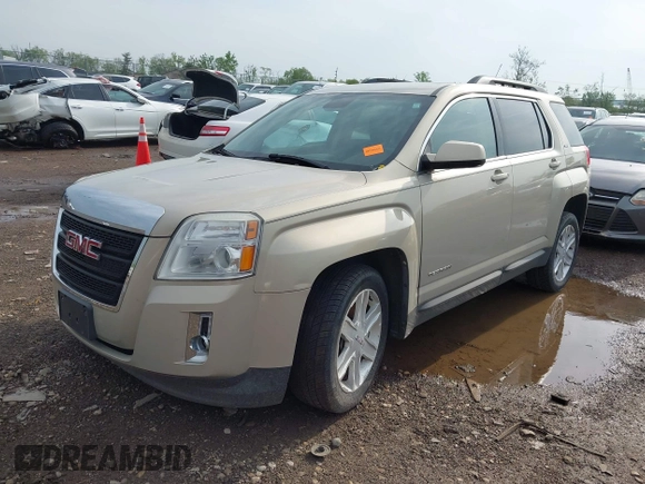 2012 GMC Terrain SLT-1 with VIN 2GKFLVEK8C6354633, listed as a IAAI auction lot 42170111 with 151,130 mi miles. Bid and sale history available at carsss.com. Image 2.