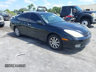 2004 Lexus ES 330 with VIN JTHBA30G745016837, listed as a IAAI auction lot 42156949 with 138,118 mi miles. Bid and sale history available at carsss.com. Image 1.