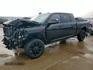 2020 Ram 2500 Laramie z VIN 3C6UR5NL1LG283474, wystawiony jako Copart lot #51239045 z przebiegiem 73 813 mil mil oraz Szkoda całkowita • Salvage title. Historia ofert i sprzedaży dostępna na DreamBid. Obrazek 1.