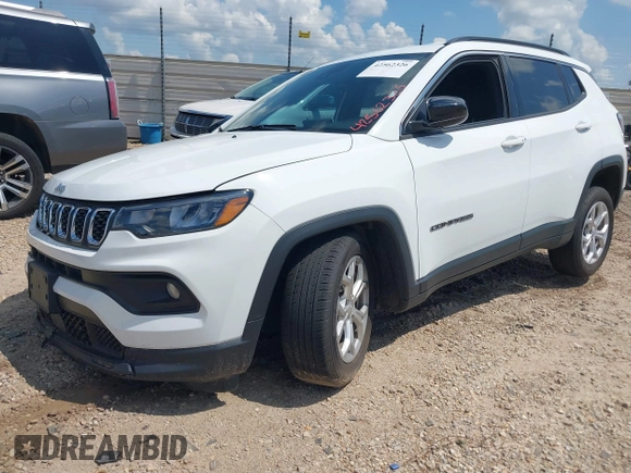 2024 Jeep Compass Latitude with VIN 3C4NJDBN4RT116966, listed as a IAAI auction lot 42562326 with 32,436 mi miles and . Bid and sale history available at DreamBid. Image 16.