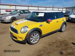 2008 MINI Hardtop S with VIN WMWMF73568TT91873, listed as a IAAI auction lot 42716448 with 77,617 mi miles and . Bid and sale history available at DreamBid. Image 2.