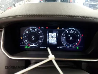 2018 Land Rover Range Rover HSE z VIN SALGS2SV8JA502742, wystawiony jako Copart lot #60878555 z przebiegiem 81 004 mil mil oraz Szkoda całkowita • Salvage title. Historia ofert i sprzedaży dostępna na DreamBid. Obrazek 9.