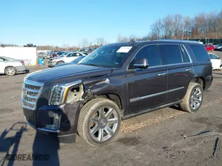 2018 Cadillac Escalade Premium Luxury with VIN 1GYS4CKJXJR217809, listed as a IAAI auction lot 41711281 with 63,482 mi miles. Bid and sale history available at carsss.com. Image 17.