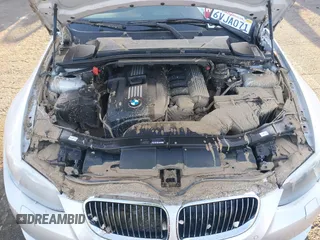 2012 BMW 3 Series 328i z VIN WBADW3C58CE823093, wystawiony jako IAAI lot #41830052 z przebiegiem 87 306 mil mil oraz . Historia ofert i sprzedaży dostępna na DreamBid. Obrazek 10.