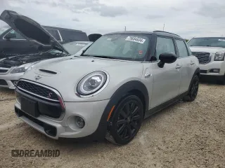 2021 MINI Hardtop 4 Door Cooper S z VIN WMWXU9C0XM2P38902, wystawiony jako Copart lot #79684634 z przebiegiem Nie podano mil oraz Nie do naprawy • Non repairable. Historia ofert i sprzedaży dostępna na DreamBid. Obrazek 1.
