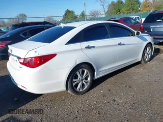 2011 Hyundai Sonata SE with VIN 5NPEC4AC0BH089653, listed as a IAAI auction lot 41820821 with 187,704 mi miles and . Bid and sale history available at carsss.com. Image 4.