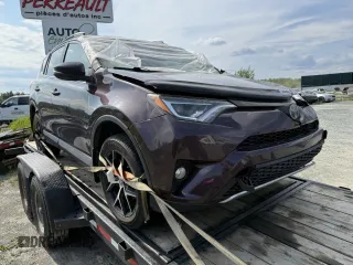 2017 Toyota RAV4 SE z VIN 2T3JFREVXHW628554, wystawiony jako Copart lot #61222355 z przebiegiem 162 218 mil mil oraz Szkoda całkowita • Salvage title. Historia ofert i sprzedaży dostępna na DreamBid. Obrazek 4.
