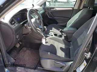 2022 Volkswagen Tiguan S with VIN 3VV0B7AXXNM045175, listed as a Copart auction lot 51555585 with 57,657 mi miles and Salvage title. Bid and sale history available at DreamBid. Image 7.