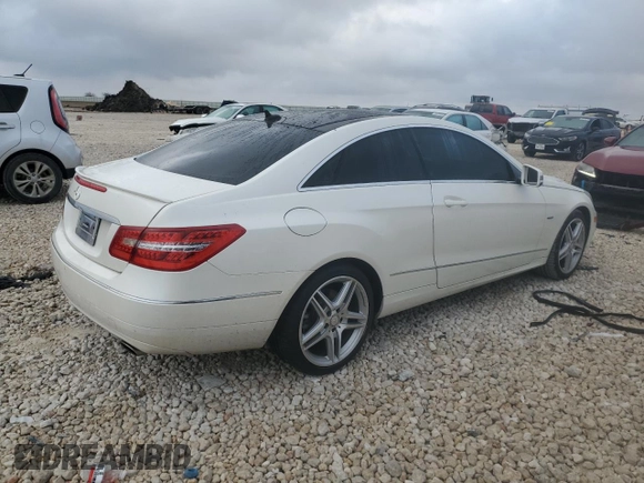 2012 Mercedes-Benz E 350 with VIN WDDKJ5KB0CF173011, listed as a Copart auction lot 43737675 with 73,005 mi miles and Salvage Title. Bid and sale history available at DreamBid. Image 3.