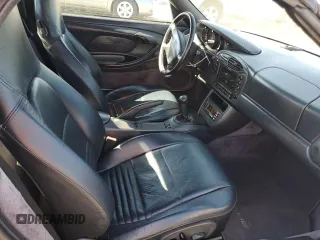 1999 Porsche Boxster с VIN WP0CA2981XU626335, выставлен на аукционе Copart как лот 58570495 с пробегом 140 751 миль миль и Списание • Salvage title. История ставок и продаж доступна на DreamBid. Изображение 10.