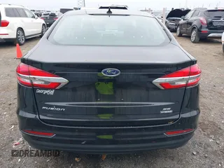 2020 Ford Fusion SE with VIN 3FA6P0LU7LR194413, listed as a IAAI auction lot 38094911 with 43,645 mi miles and . Bid and sale history available at DreamBid. Image 16.
