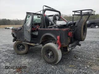 1985 Jeep CJ with VIN 1JCUM87A3FT128676, listed as a Copart auction lot 45146995 with 32,274 mi miles and Clean Title. Bid and sale history available at carsss.com. Image 2.