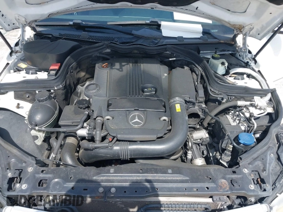 2014 Mercedes-Benz C 250 Sport with VIN WDDGF4HB2EA963886, listed as a IAAI auction lot 42463194 with 139,926 mi miles and . Bid and sale history available at DreamBid. Image 10.
