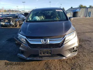 2018 Honda Odyssey LX with VIN 5FNRL6H27JB043695, listed as a Copart auction lot 83635584 with 83,604 mi miles and Salvage Title. Bid and sale history available at carsss.com. Image 5.