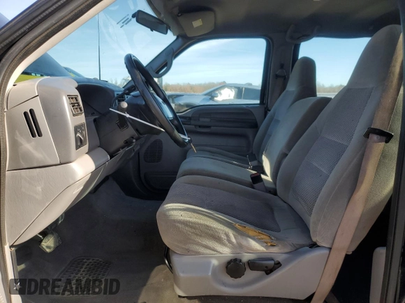 2001 Ford Super Duty F-250 XL with VIN 1FTNW20L11ED23827, listed as a Copart auction lot 82335324 with 223,835 mi miles and Salvage Title. Bid and sale history available at carsss.com. Image 7.
