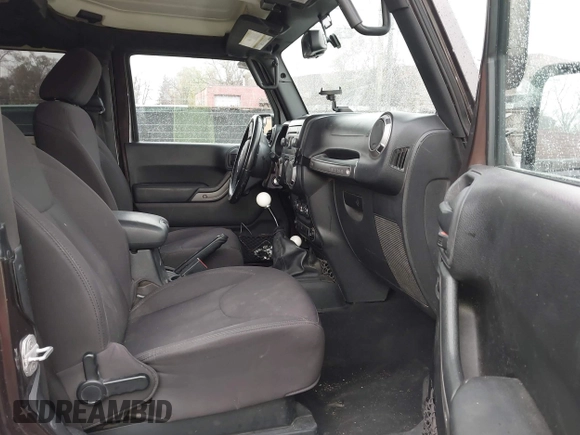 2013 Jeep Wrangler Sport with VIN 1C4AJWAG5DL679350, listed as a IAAI auction lot 40893582 with 61,191 mi miles and . Bid and sale history available at carsss.com. Image 5.