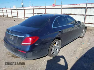 2019 Mercedes-Benz E 300 with VIN WDDZF4JB5KA523255, listed as a IAAI auction lot 41731107 with 22,065 mi miles and . Bid and sale history available at DreamBid. Image 4.