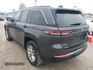 2024 Jeep Grand Cherokee Altitude z VIN 1C4RJHAG7RC156367, wystawiony jako IAAI lot #41718501 z przebiegiem 35 206 mil mil oraz . Historia ofert i sprzedaży dostępna na DreamBid. Obrazek 3.