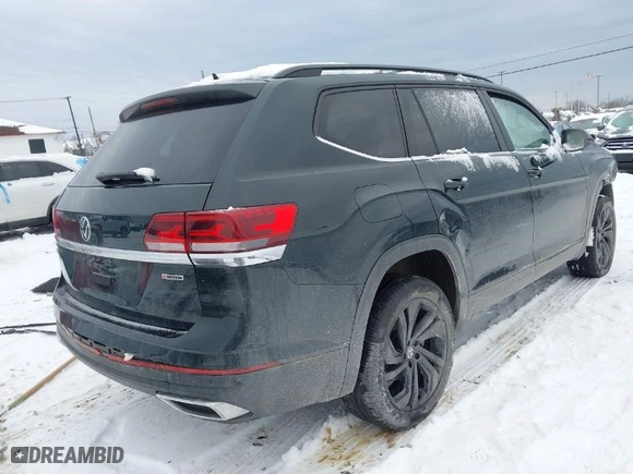 2021 Volkswagen Atlas 3.6L V6 SE w/Technology with VIN 1V2KR2CA4MC608976, listed as a IAAI auction lot 41018789 with 35,411 mi miles. Bid and sale history available at carsss.com. Image 4.