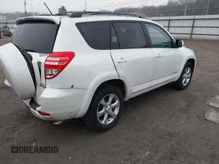 2010 Toyota RAV4 Ltd with VIN 2T3DF4DV2AW025752, listed as a IAAI auction lot 41501570 with 227,271 mi miles. Bid and sale history available at carsss.com. Image 4.