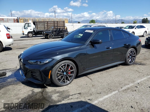 2024 BMW i4 M50 z VIN WBY33AW01RFS72681, wystawiony jako Copart lot #48484235 z przebiegiem 712 mil mil oraz Szkoda całkowita • Salvage title. Historia ofert i sprzedaży dostępna na DreamBid. Obrazek 1.