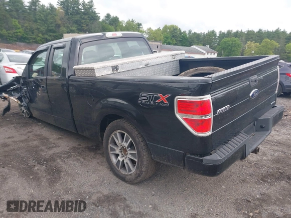 2014 Ford F-150 XL z VIN 1FTFX1EF1EFA57658, wystawiony jako IAAI lot #42145216 z przebiegiem 116 272 mil mil oraz . Historia ofert i sprzedaży dostępna na DreamBid. Obrazek 14.