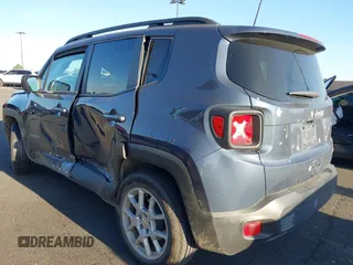 2020 Jeep Renegade Latitude with VIN ZACNJABB4LPL04774, listed as a IAAI auction lot 41997386 with 59,985 mi miles. Bid and sale history available at carsss.com. Image 3.