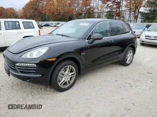 2013 Porsche Cayenne S Hybrid с VIN WP1AE2A2XDLA15044, выставлен на аукционе Copart как лот 76884334 с пробегом 113 409 миль миль и Чистый • Clean title. История ставок и продаж доступна на DreamBid. Изображение 1.