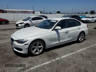 2015 BMW 3 Series 328i z VIN WBA3C1C56FK122177, wystawiony jako Copart lot #57333625 z przebiegiem 102 399 mil mil oraz Szkoda całkowita • Salvage title. Historia ofert i sprzedaży dostępna na DreamBid. Obrazek 1.