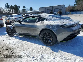 2017 Aston Martin DB11 z VIN SCFRMFAVXHGL01257, wystawiony jako Copart lot #86535924 z przebiegiem 35 822 mil mil oraz Szkoda całkowita • Salvage title. Historia ofert i sprzedaży dostępna na DreamBid. Obrazek 2.