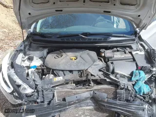 2016 Hyundai Elantra SE with VIN 5NPDH4AE9GH791265, listed as a IAAI auction lot 41881299 with 70,486 mi miles. Bid and sale history available at carsss.com. Image 10.