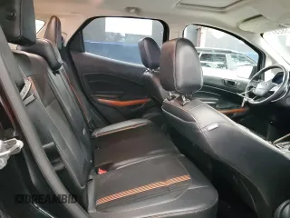 2018 Ford EcoSport SES z VIN MAJ6P1CL9JC225928, wystawiony jako Copart lot #58237125 z przebiegiem 69 974 mil mil oraz Tytuł czysty. Historia ofert i sprzedaży dostępna na DreamBid. Obrazek 11.